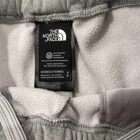 Womens The North Face Joggers - Picture 2 of 2